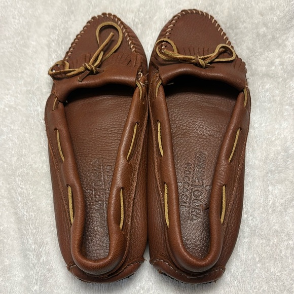 Soft brown leather Minnetonka driving moccasins women’s size 9-9.5 - Picture 3 of 5